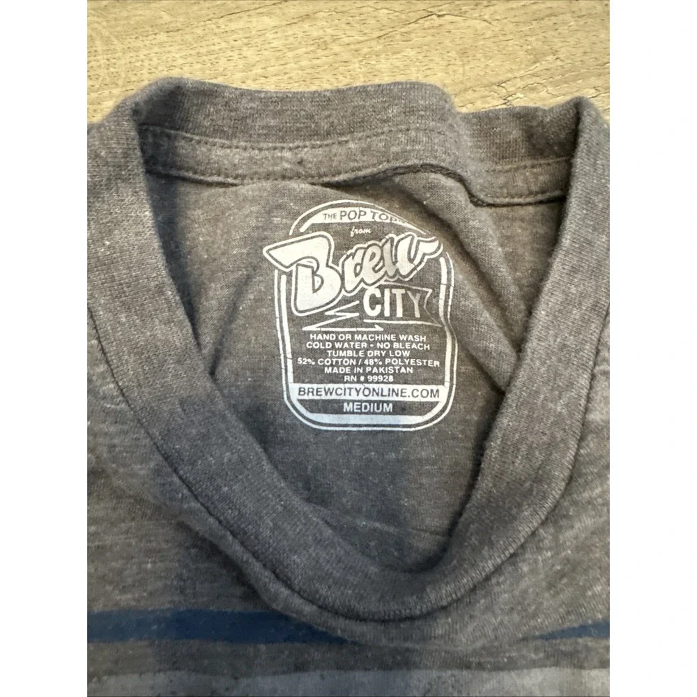 Brew City Mammoth California T-Shirt Mens Medium‎ Gray Bottle Opener Pop Top Tee